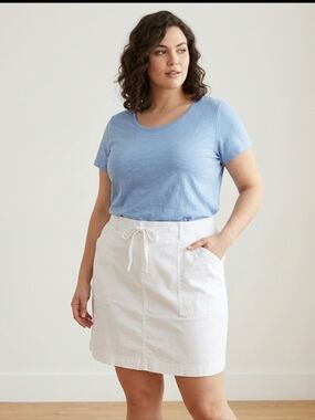NWT In every story white cargo skort with elastic drawstring waistband,size 22